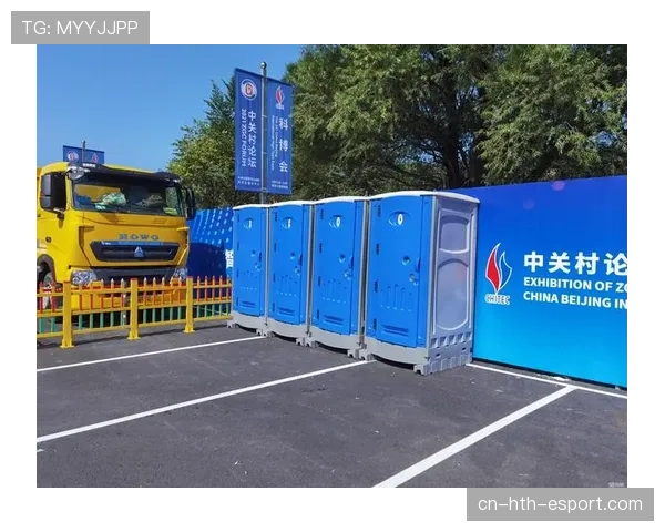 马拉松赛事的移动厕所数量：女性比例决定排队长度，马拉松随地小便